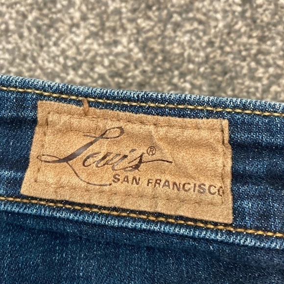 Levi’s Demi Curve Classic Straight Leg - Picture 10 of 10